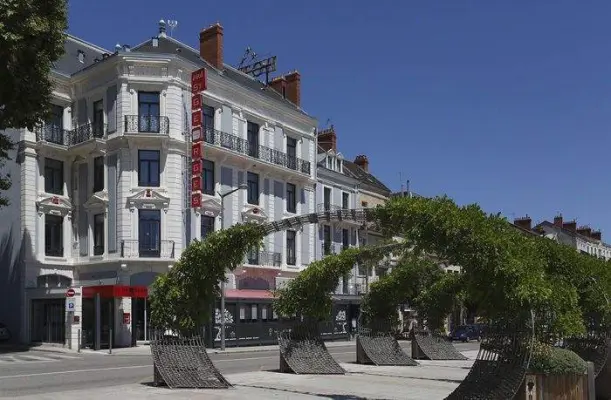 Le Saint Georges Hôtel et Spa à Chalon-sur-Saône